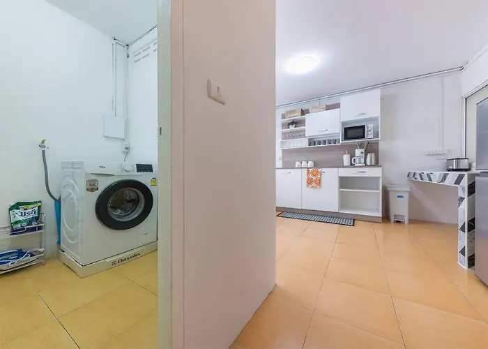 Oasis Townhouse In The Perfect Location 曼谷
